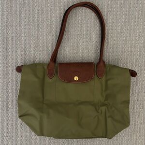 Longchamp Le Pluage Olive Green Handbag with Brown Accents